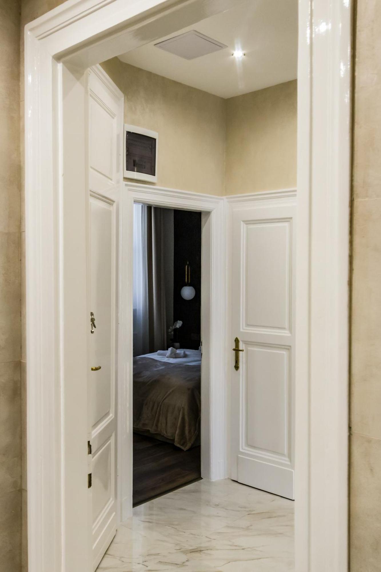 N16 Deluxe Apartment Budapesta Exterior foto